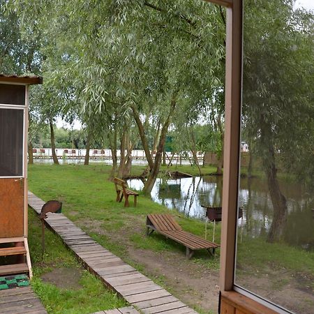Pelican City Vilkovo Dış mekan fotoğraf