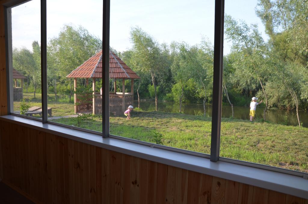 Pelican City Vilkovo Dış mekan fotoğraf